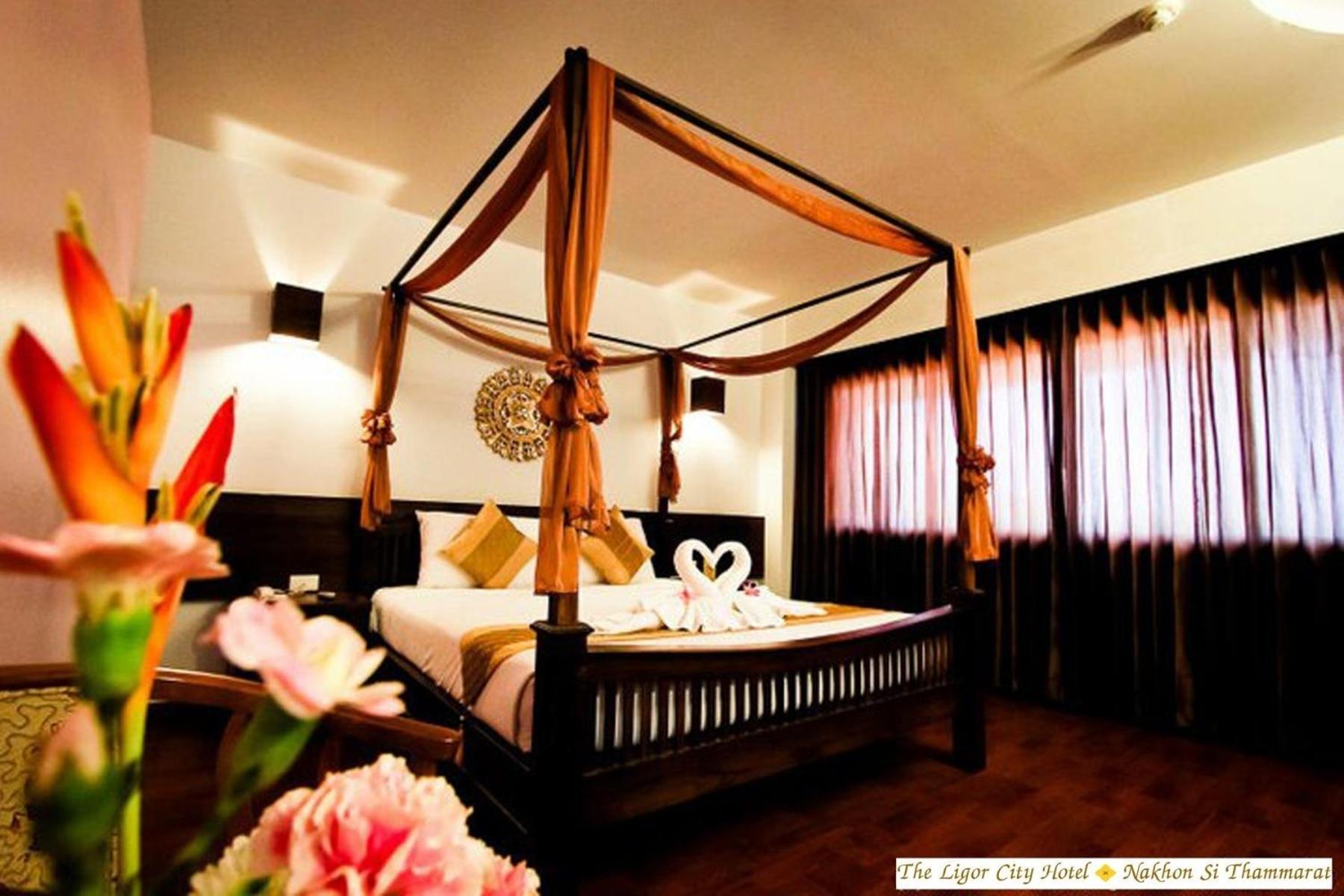 The Ligor City Hotel Nakhon Si Thammarat Esterno foto