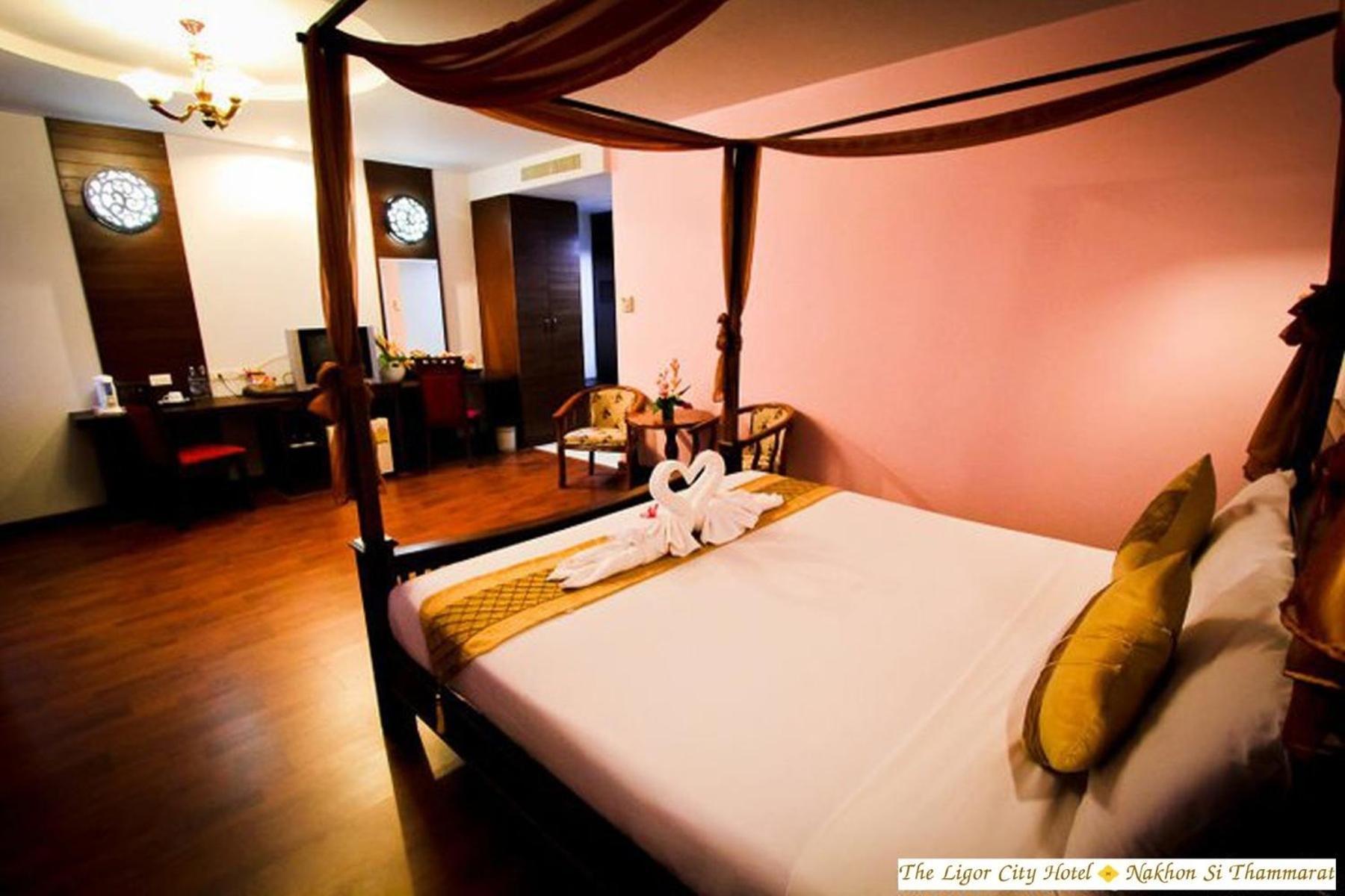 The Ligor City Hotel Nakhon Si Thammarat Esterno foto