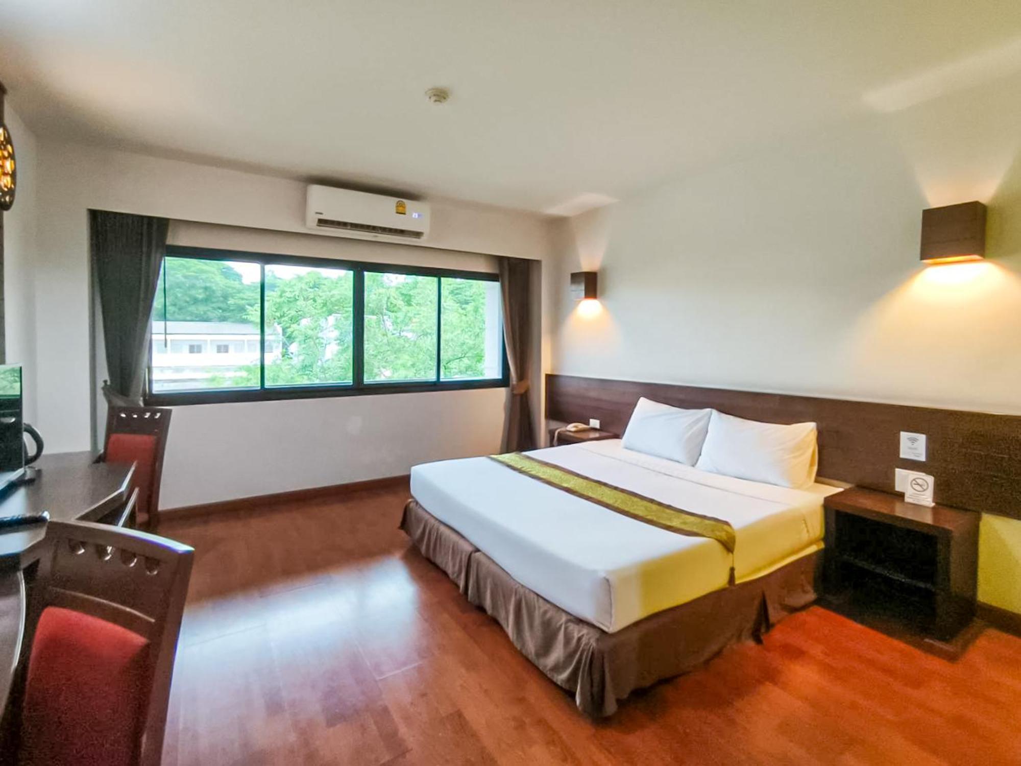 The Ligor City Hotel Nakhon Si Thammarat Esterno foto